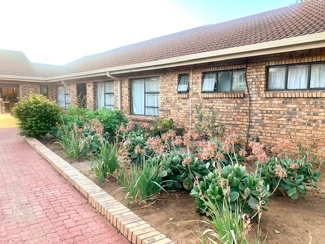 4 Bedroom Property for Sale in Universitas Ridge Free State